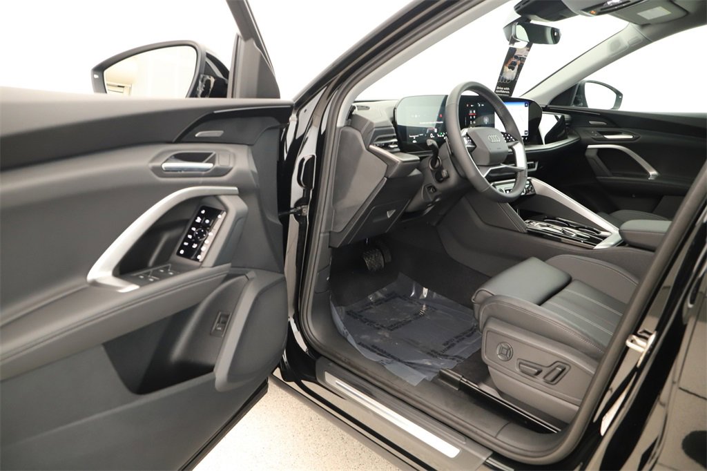 New 2025 Audi Q5 2.0T Premium Plus image 14
