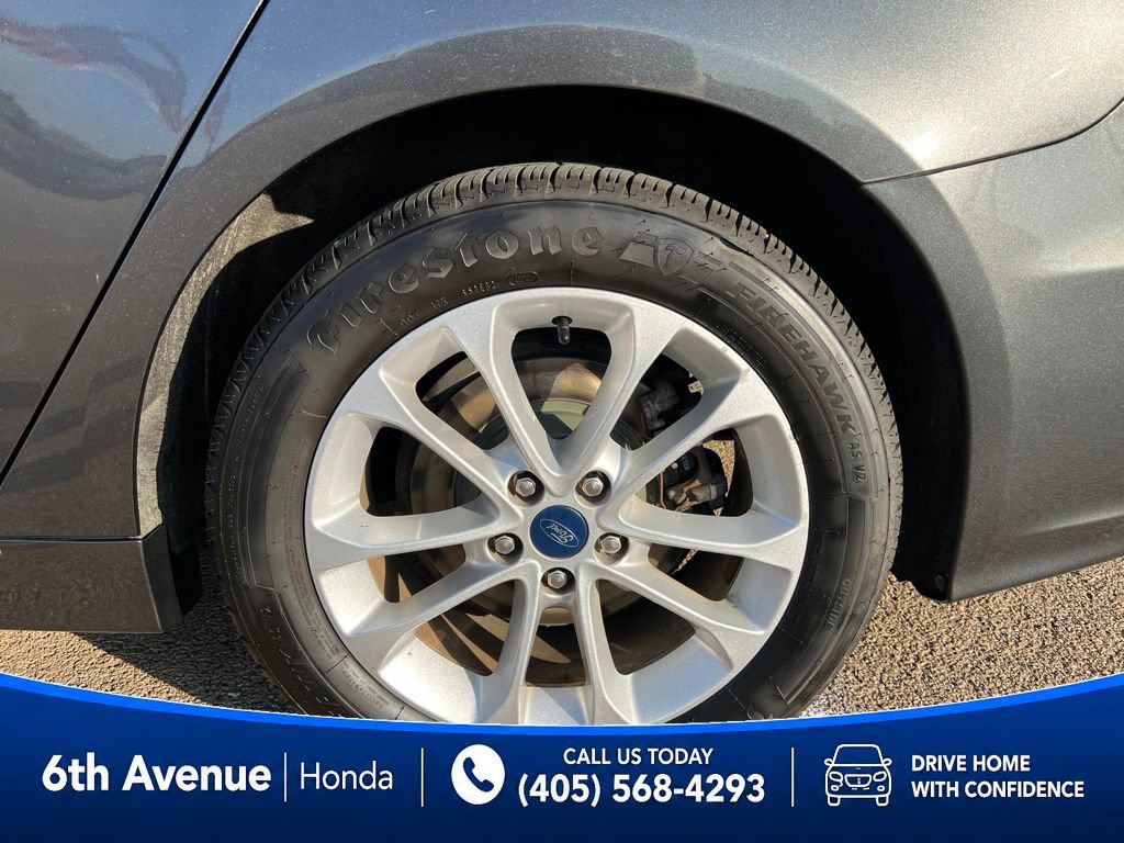 Used 2020 Ford Fusion SE FWD image 10