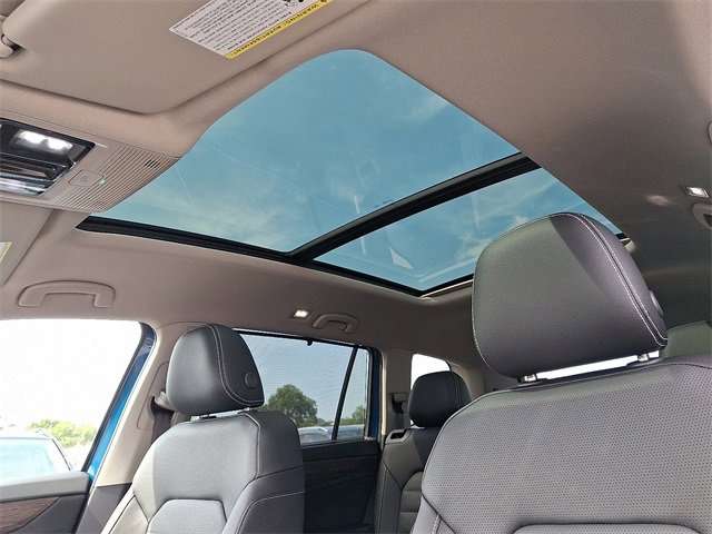 New 2026 Volkswagen Atlas SEL image 9