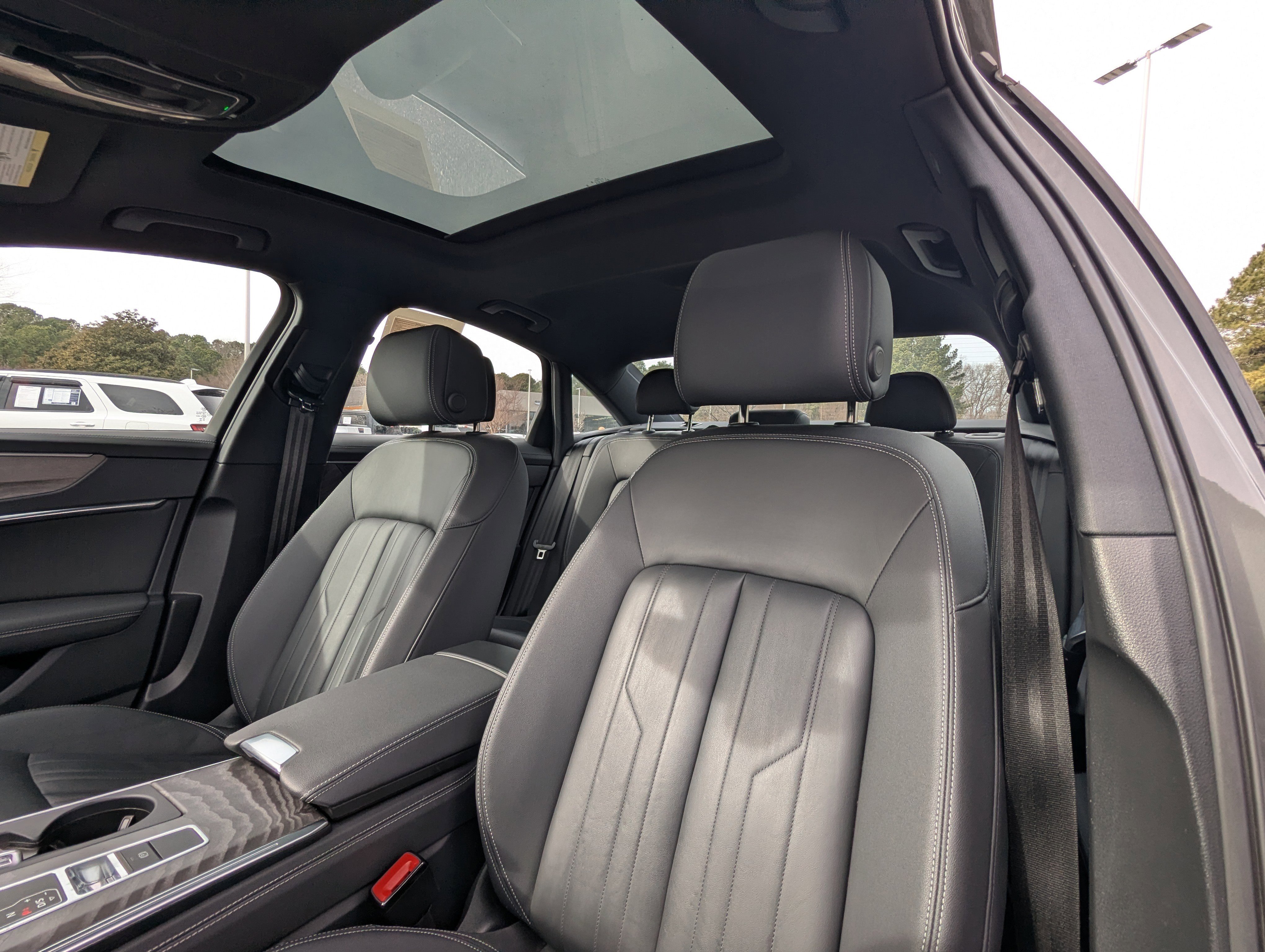 Used 2024 Audi A6 Premium Plus image 10