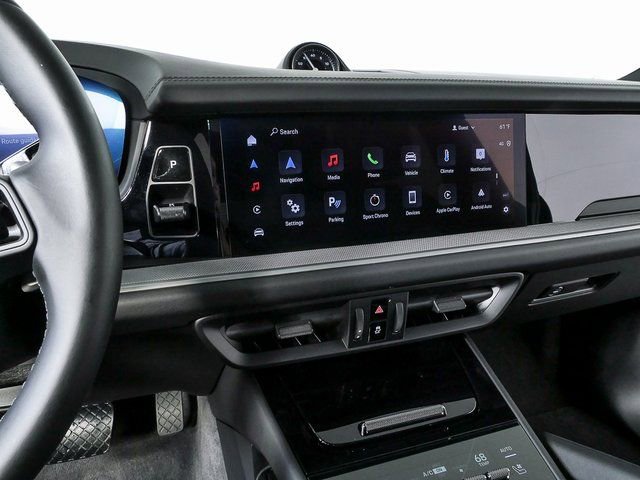 Certified 2024 Porsche Cayenne AWD image 13