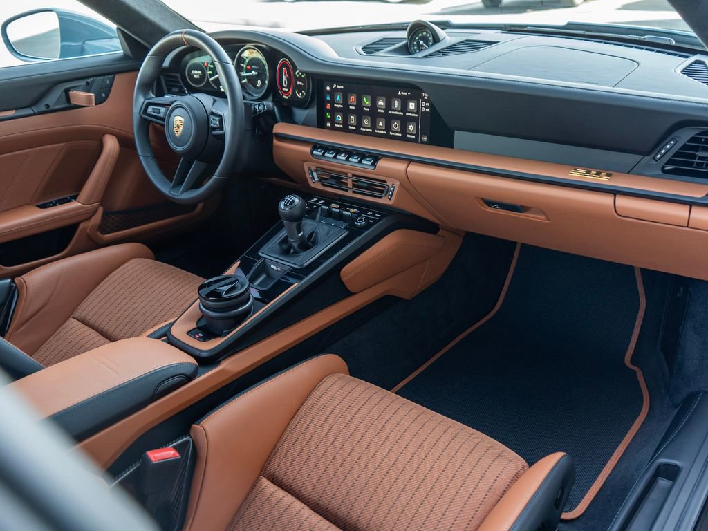 Certified 2024 Porsche 911 GT3 RS RWD image 11