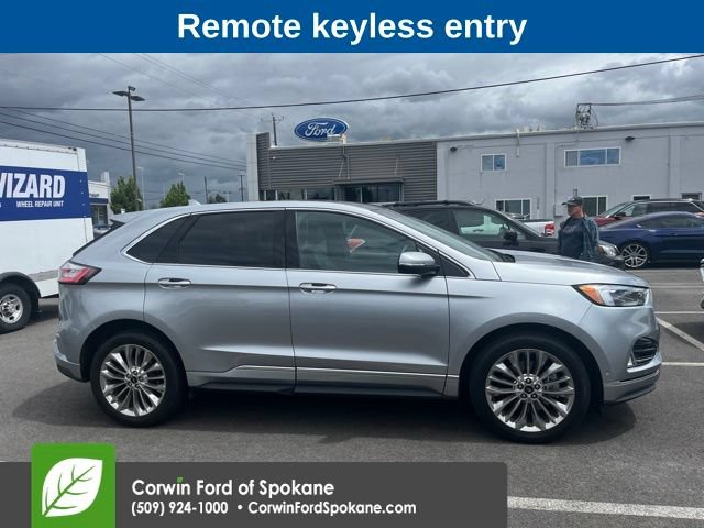 Used 2020 Ford Edge Titanium w/ Equipment Group 301A AWD/4WD image 4