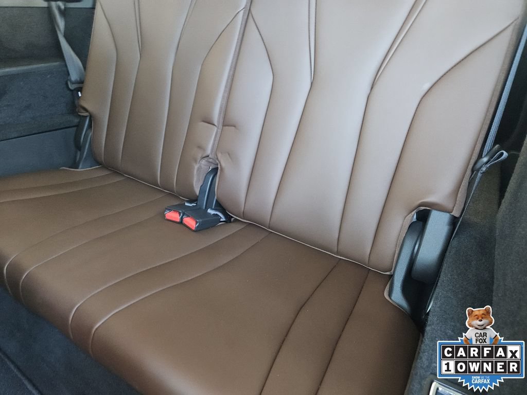 Used 2023 Acura MDX w/ Technology Package AWD/4WD image 32