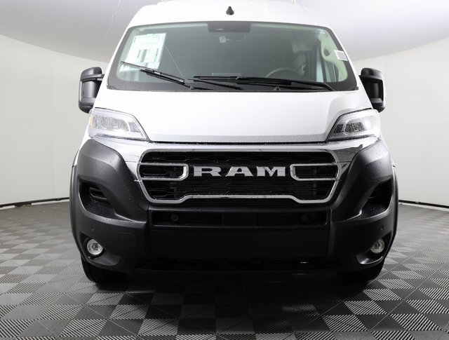 New 2026 RAM ProMaster 3500 w/ Quick Order Package 22G SLT image 2
