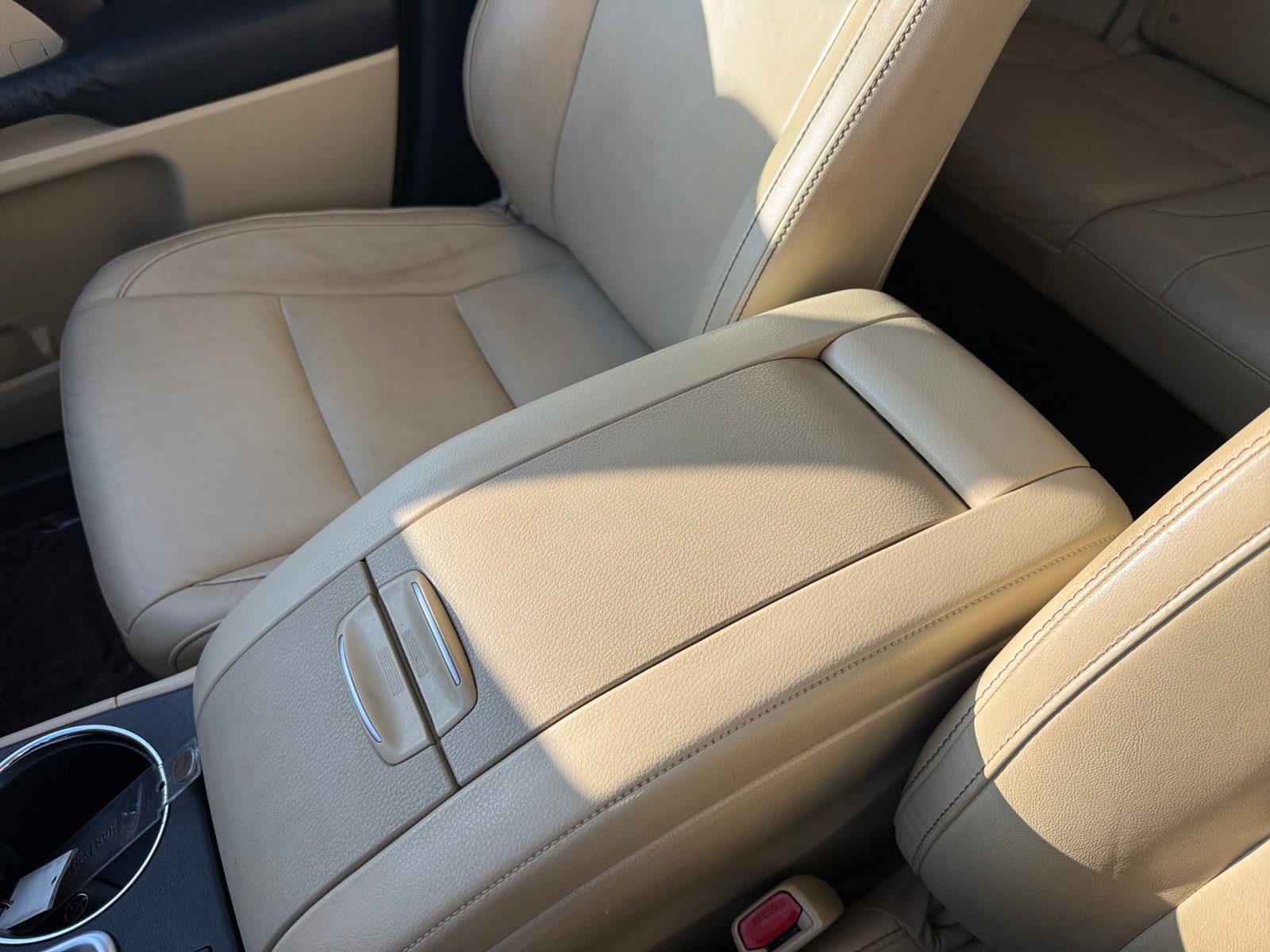 Used 2015 Toyota Highlander XLE image 14