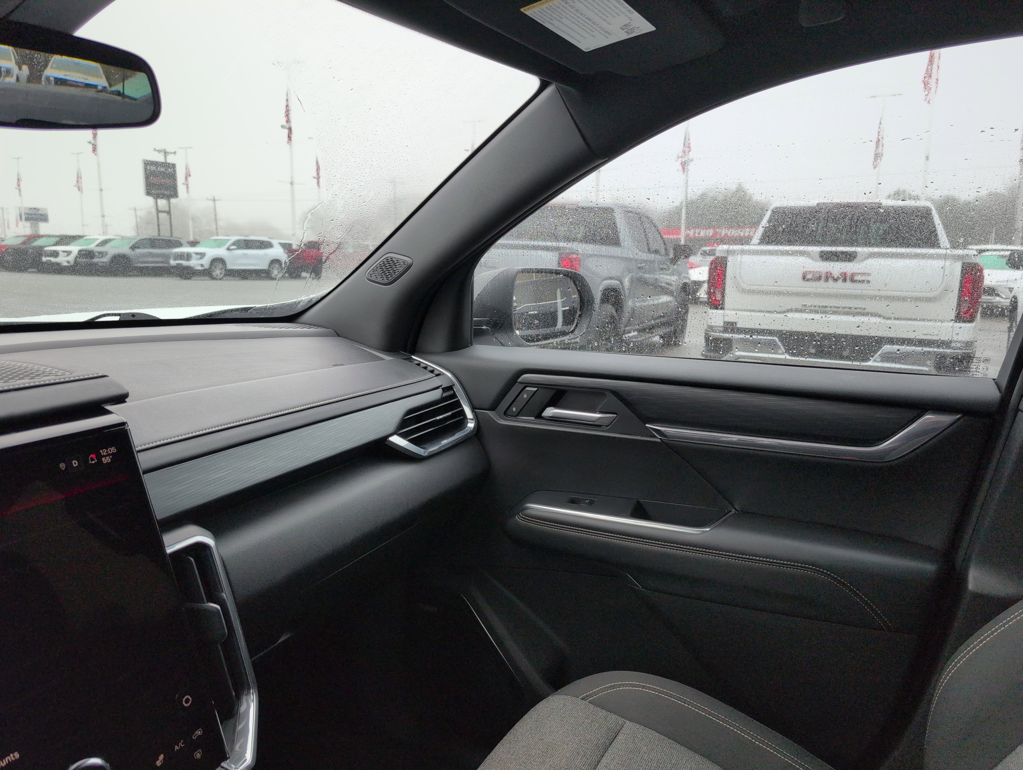 Used 2025 GMC Acadia Elevation image 27