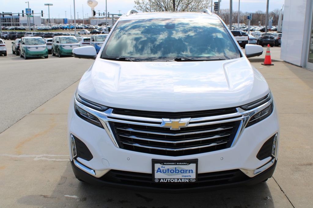 Used 2022 Chevrolet Equinox Premier AWD/4WD image 2