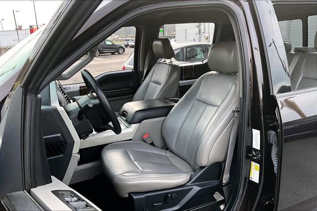 Used 2019 Ford F150 Lariat image 27