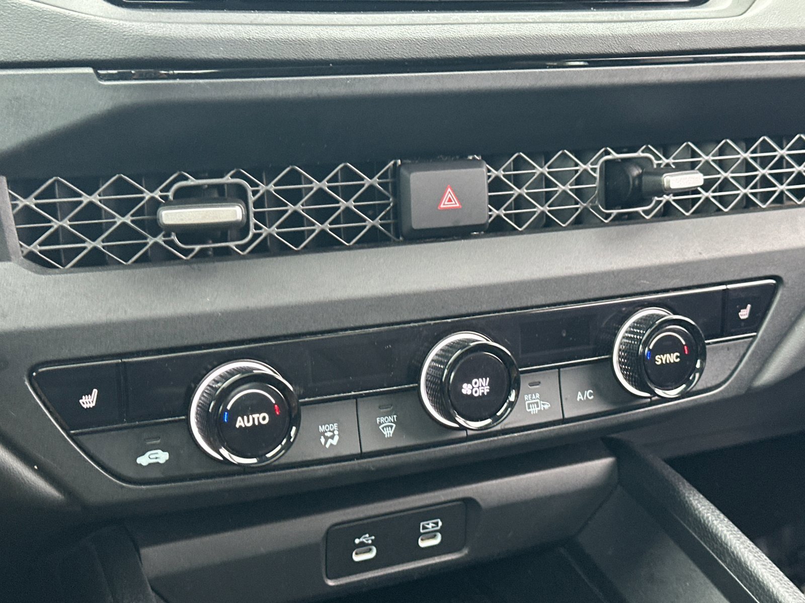 Used 2024 Honda Accord EX image 18