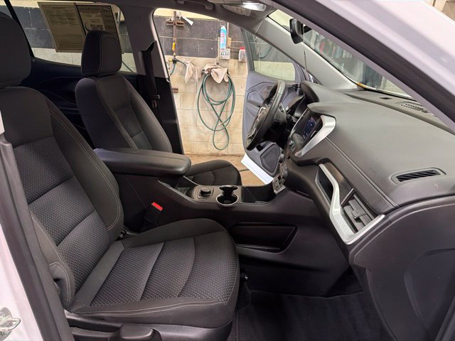 Certified 2023 GMC Terrain SLE FWD image 26