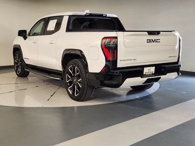 Used 2025 GMC Sierra EV Denali AWD/4WD image 6