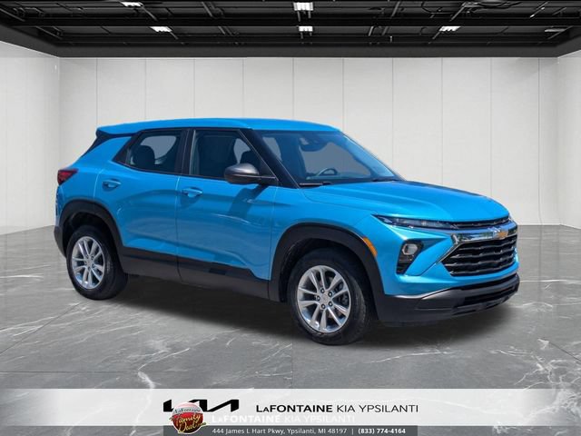 Used 2025 Chevrolet TrailBlazer LS FWD image 7