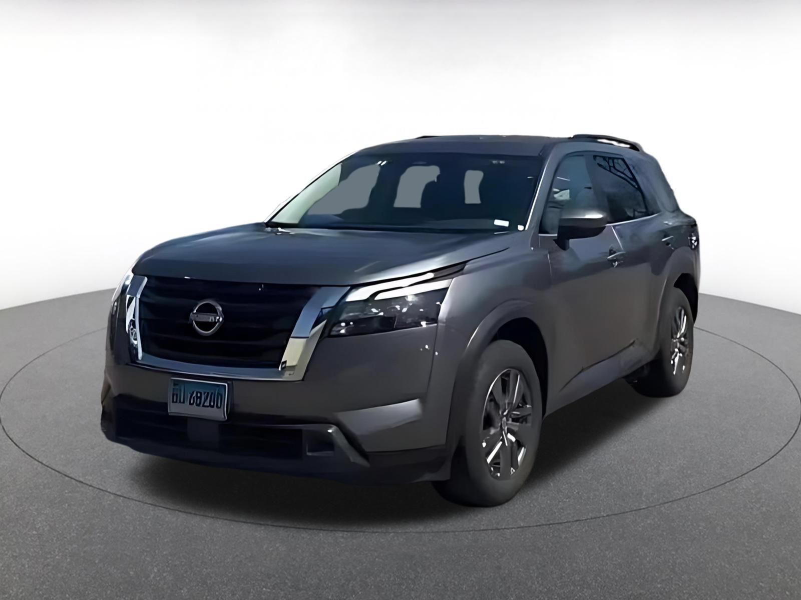 Used 2025 Nissan Pathfinder SV FWD image 7