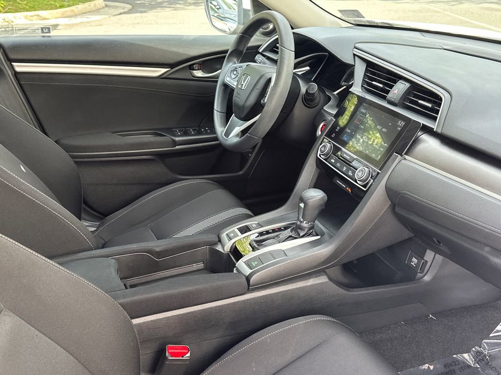 Used 2017 Honda Civic EX image 8