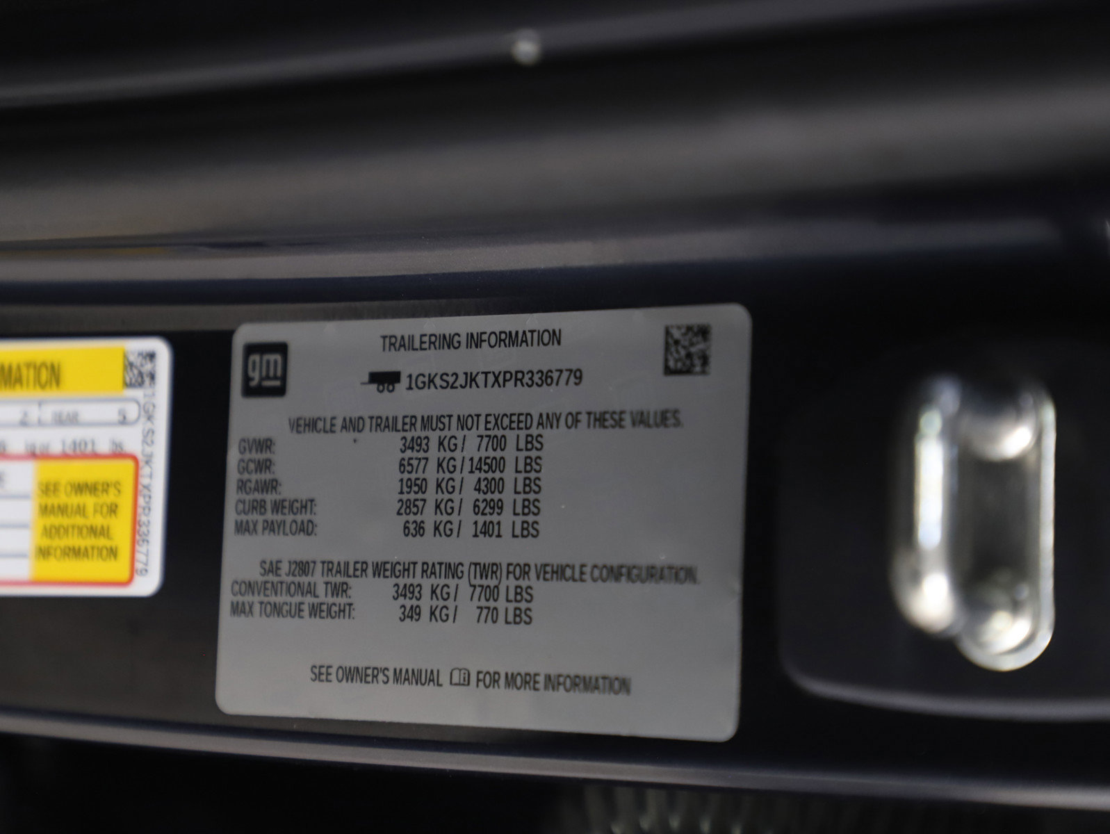 Used 2023 GMC Yukon XL Denali image 32