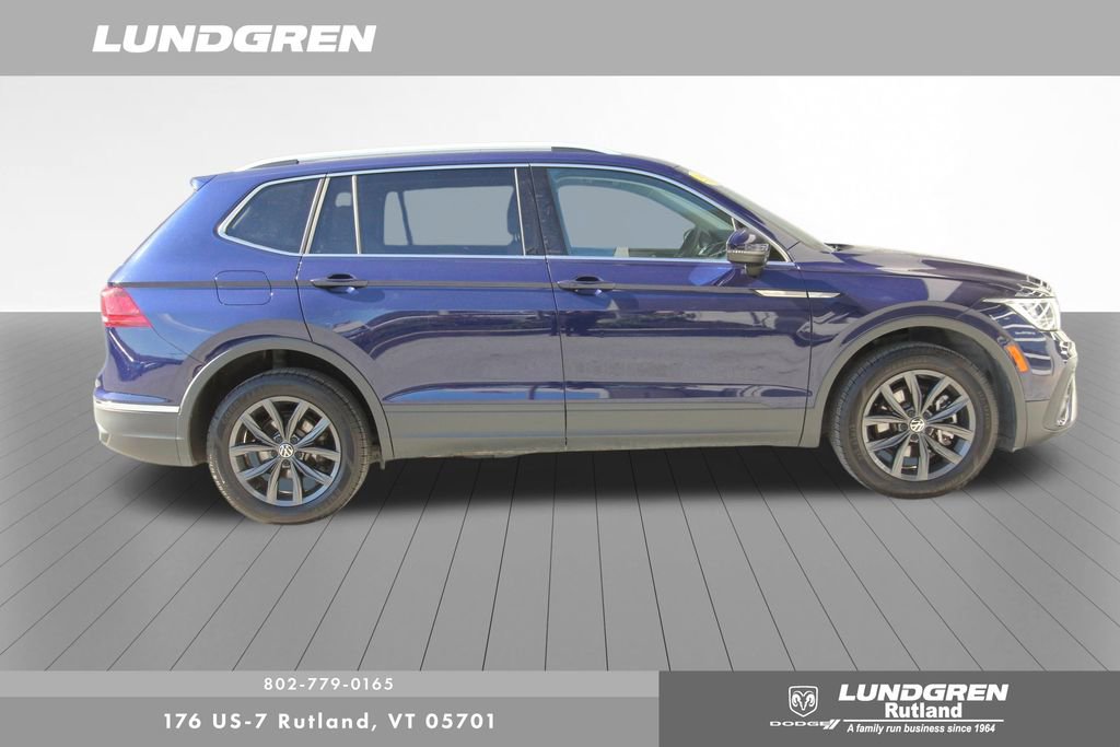Used 2022 Volkswagen Tiguan SE image 2