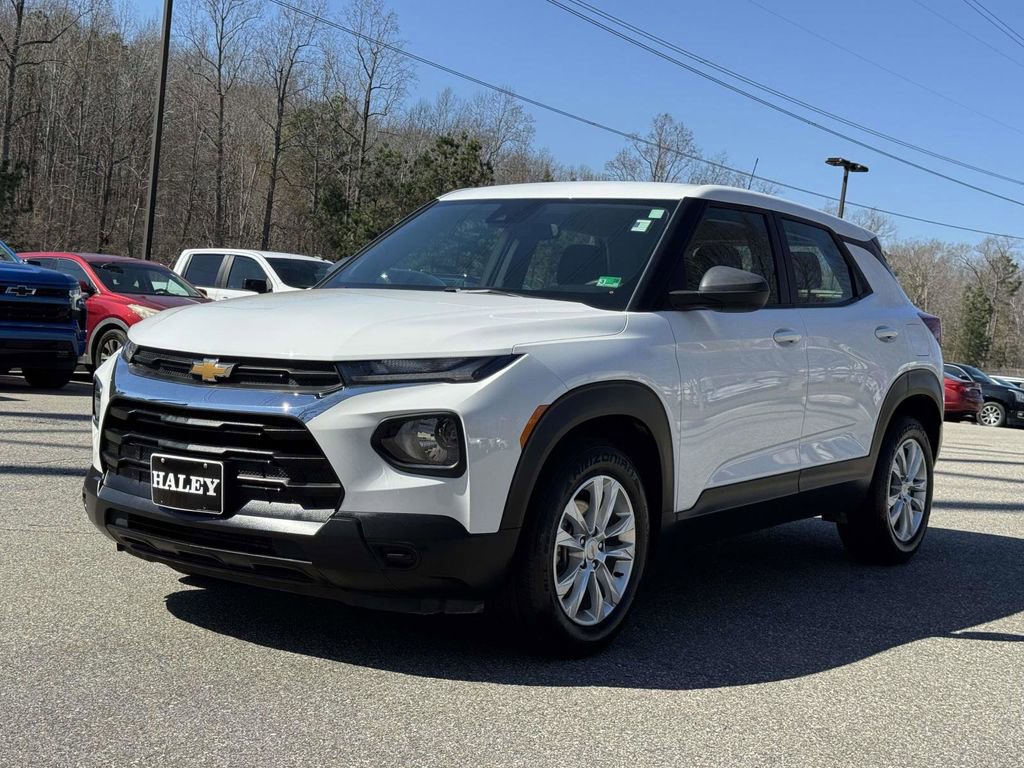 Used 2023 Chevrolet TrailBlazer LS image 24