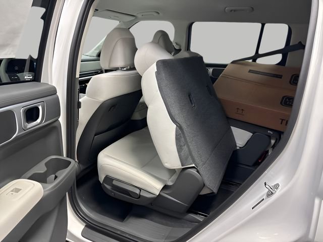 New 2026 Hyundai Santa Fe SE image 34