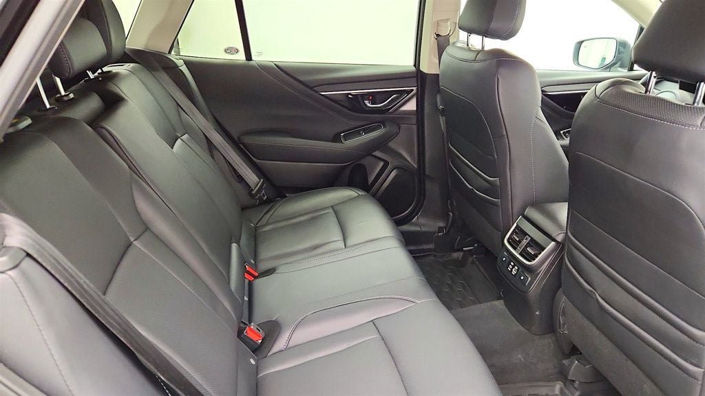 Used 2023 Subaru Outback Touring XT AWD/4WD image 24