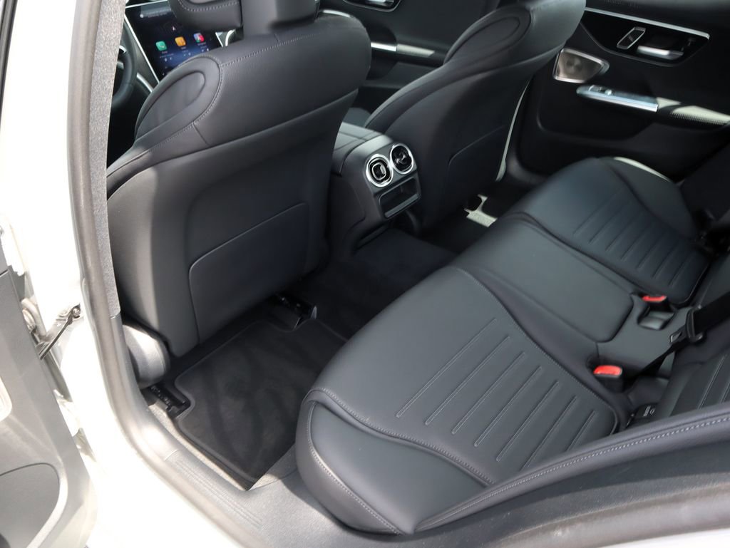 Certified 2025 Mercedes-Benz C 300 Sedan image 9