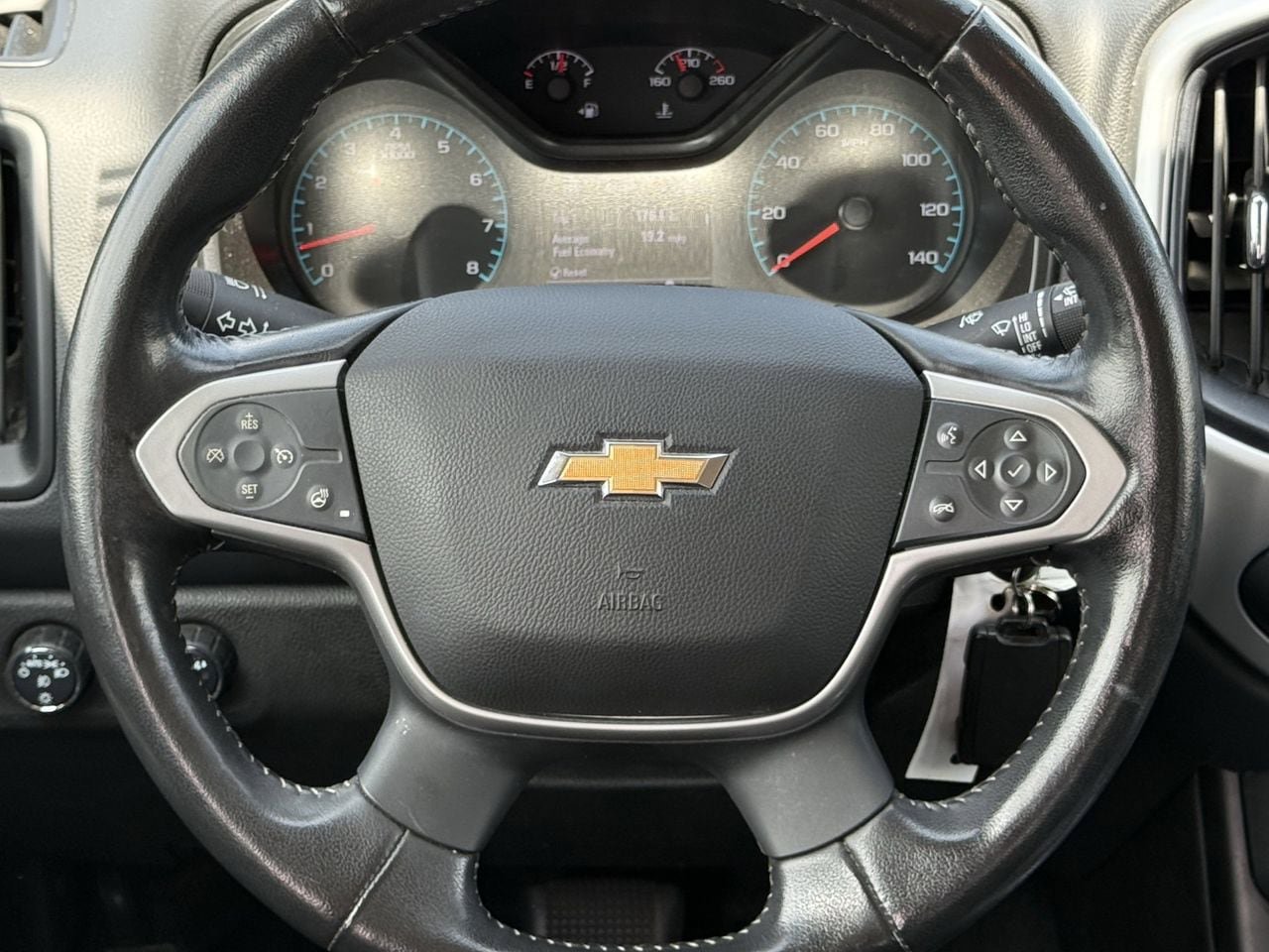Used 2022 Chevrolet Colorado LT w/ LT Convenience Package AWD/4WD image 12