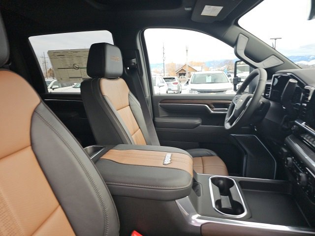 New 2025 Chevrolet Silverado 3500 High Country w/ Technology Package image 24