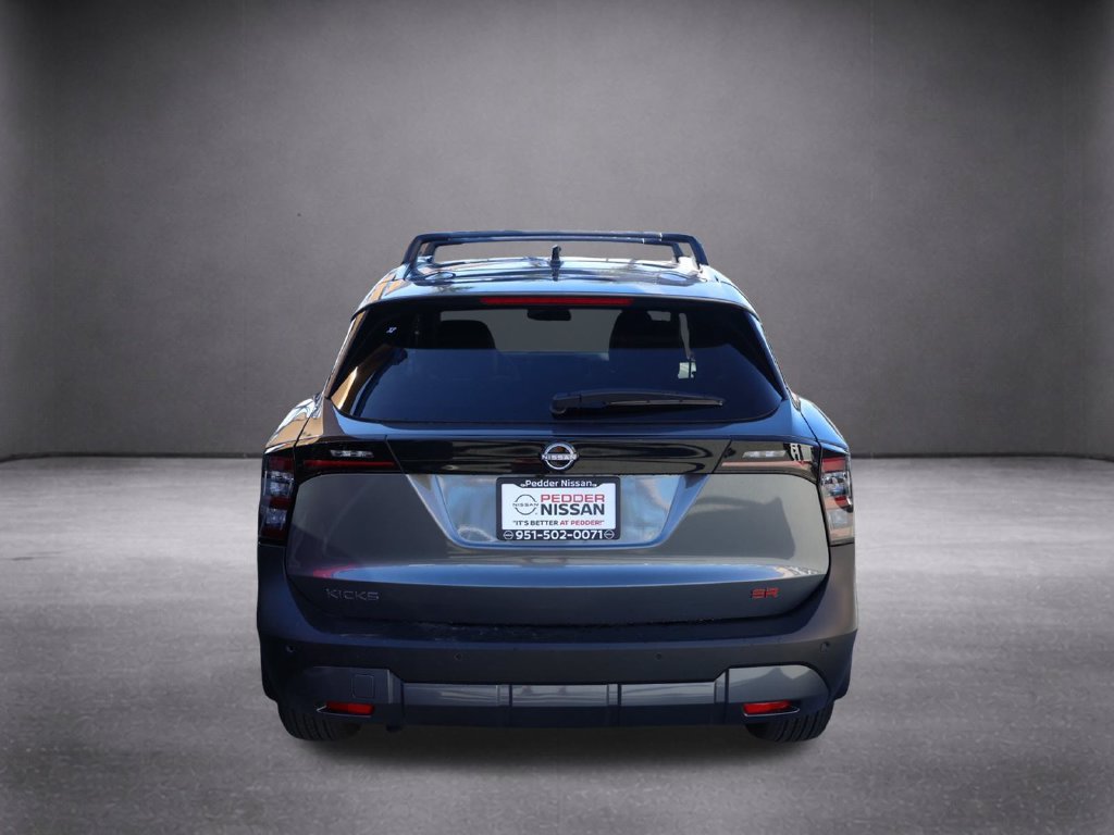 New 2026 Nissan Kicks SR FWD image 5