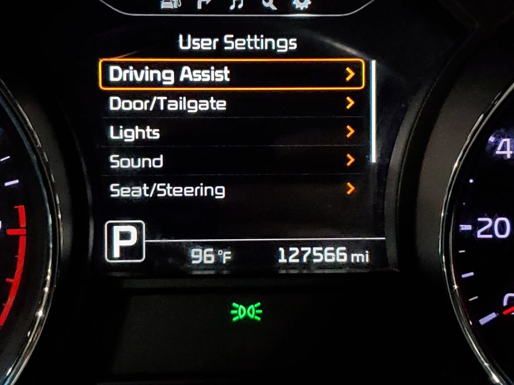 Used 2016 Kia Sedona SX FWD image 34