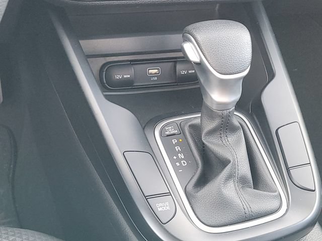 Certified 2025 Kia Soul LX w/ LX Technology Package FWD image 15