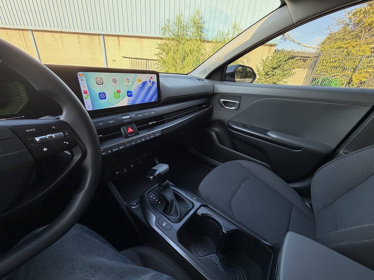 Used 2025 Kia K4 FWD image 27