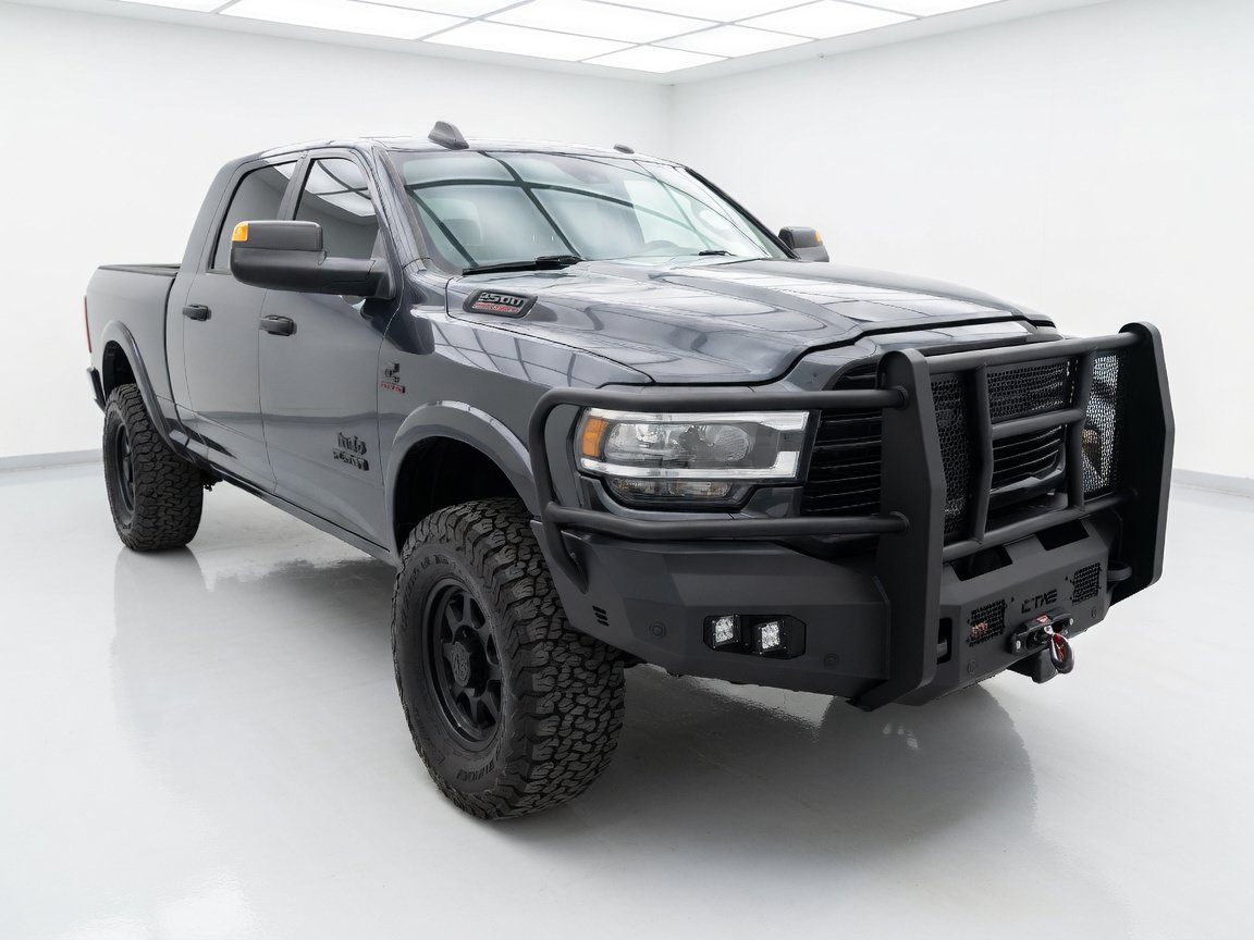 Used 2020 RAM 2500 Laramie AWD/4WD image 3