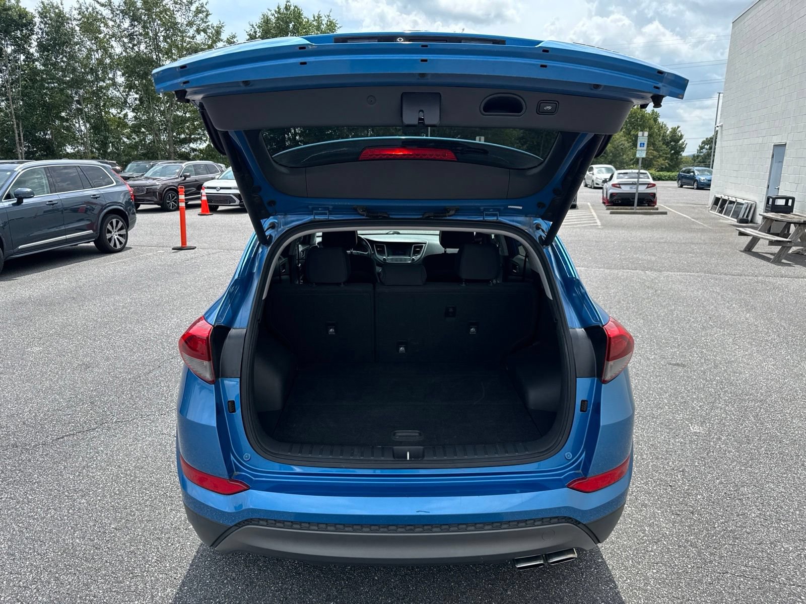 Used 2016 Hyundai Tucson Sport FWD image 10