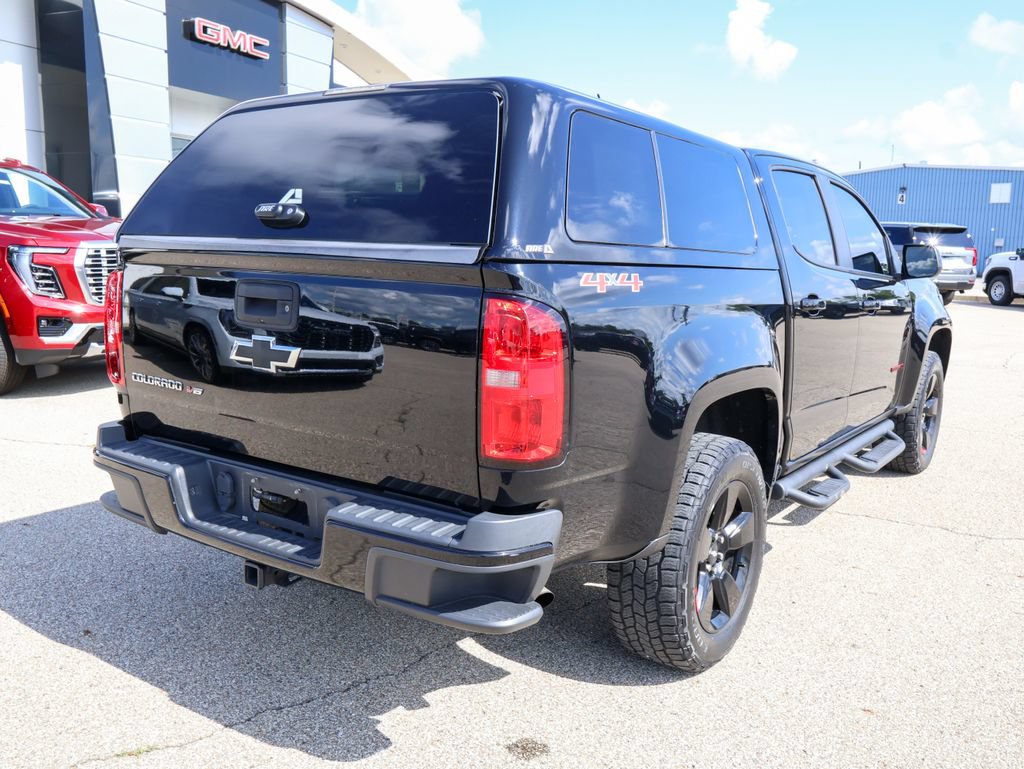 Used 2018 Chevrolet Colorado LT w/ Redline Special Edition AWD/4WD image 3