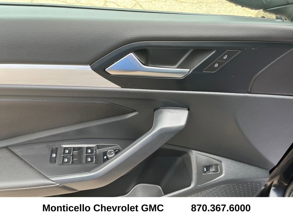 Used 2025 Volkswagen Jetta S FWD image 10