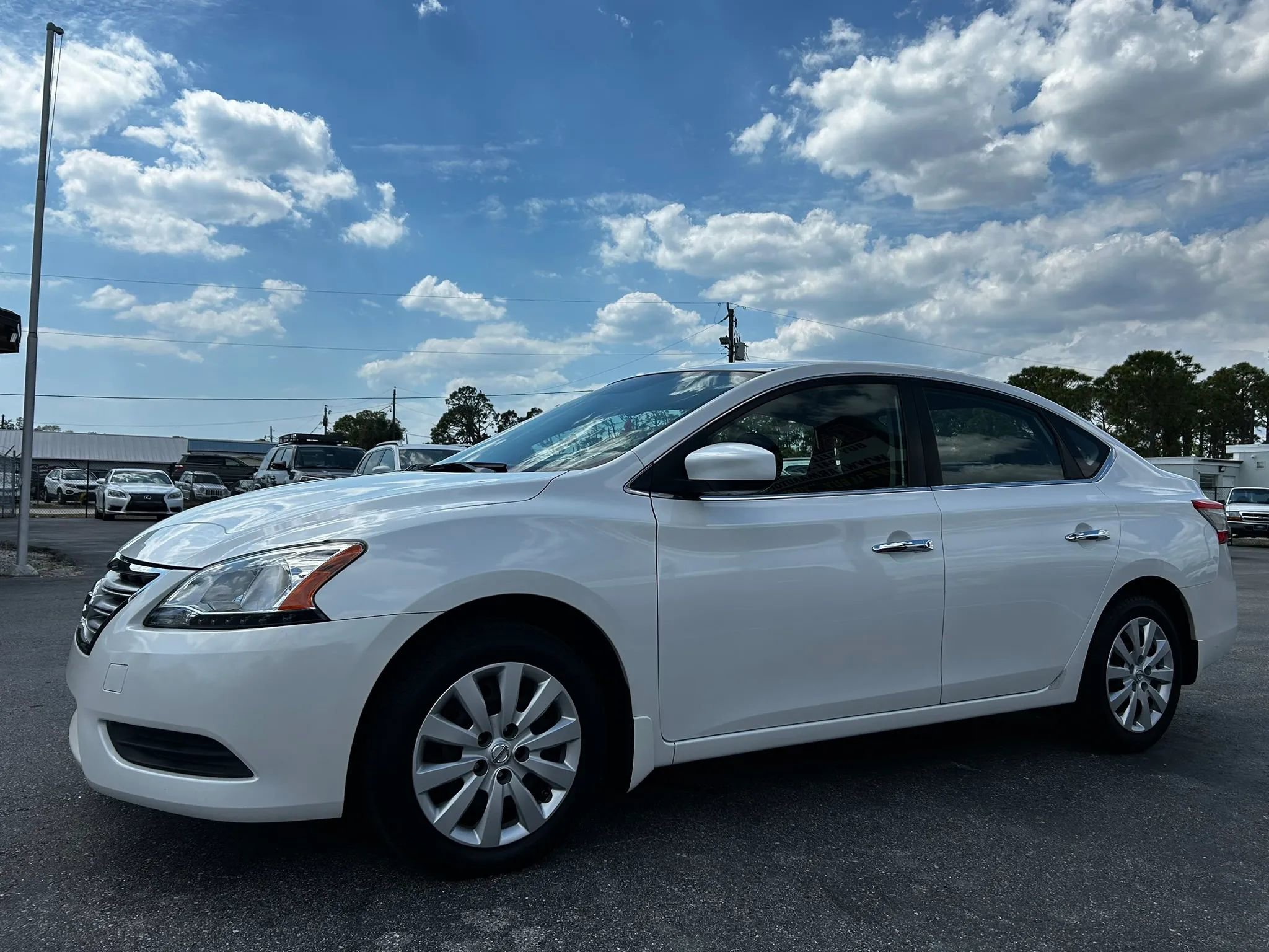 Used 2014 Nissan Sentra SV FWD image 8