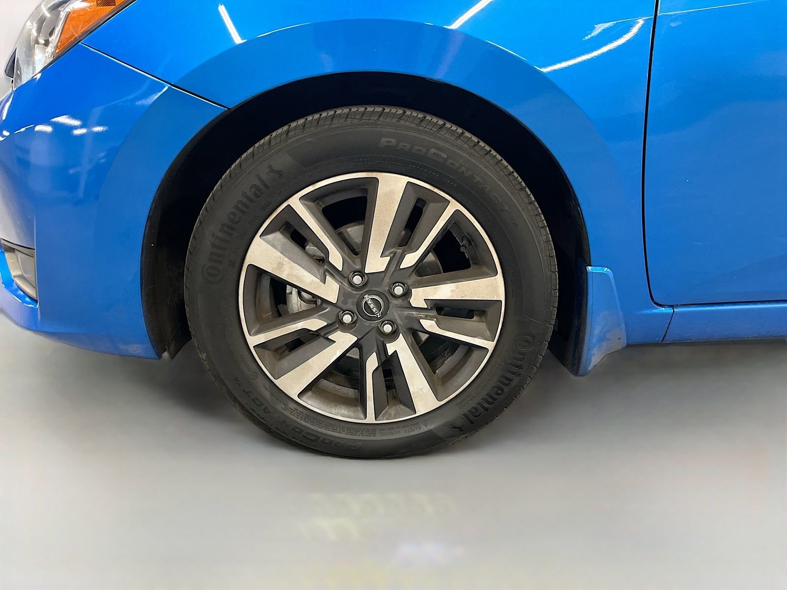 Used 2024 Nissan Versa S w/ S Plus Package image 28