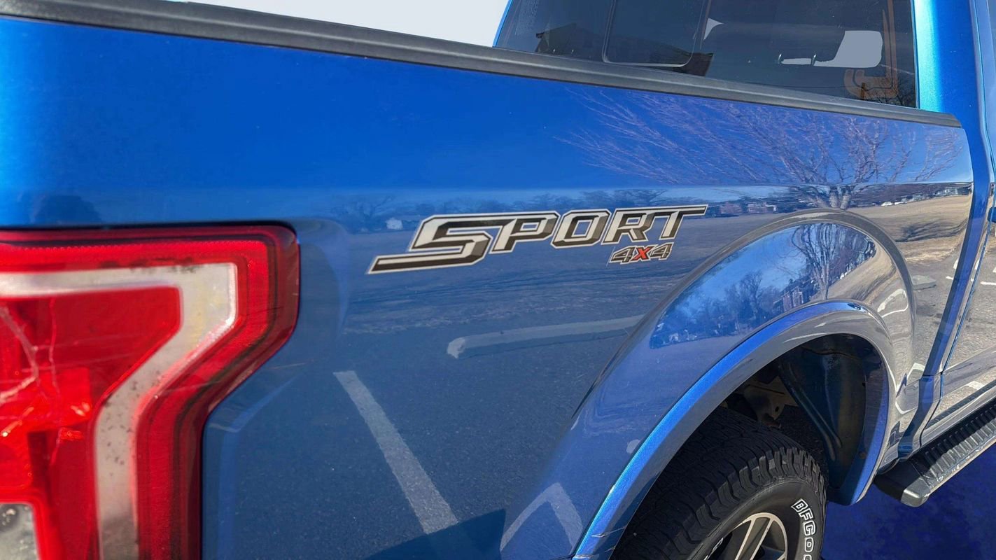 Used 2015 Ford F150 XLT w/ Equipment Group 302A Luxury image 21