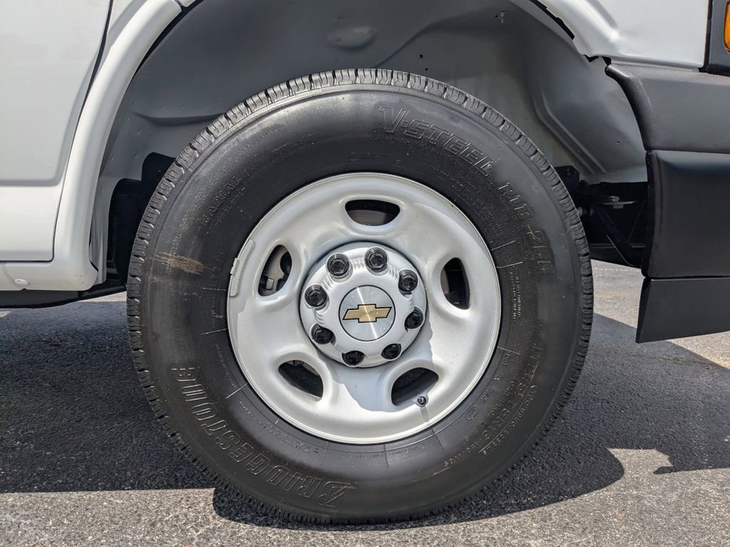 New 2025 Chevrolet Express 2500 w/ Driver Convenience Package image 11