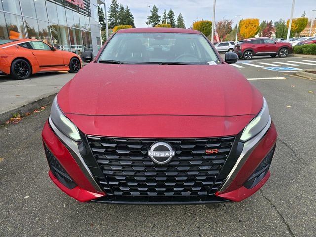 Used 2025 Nissan Altima 2.5 SR image 2