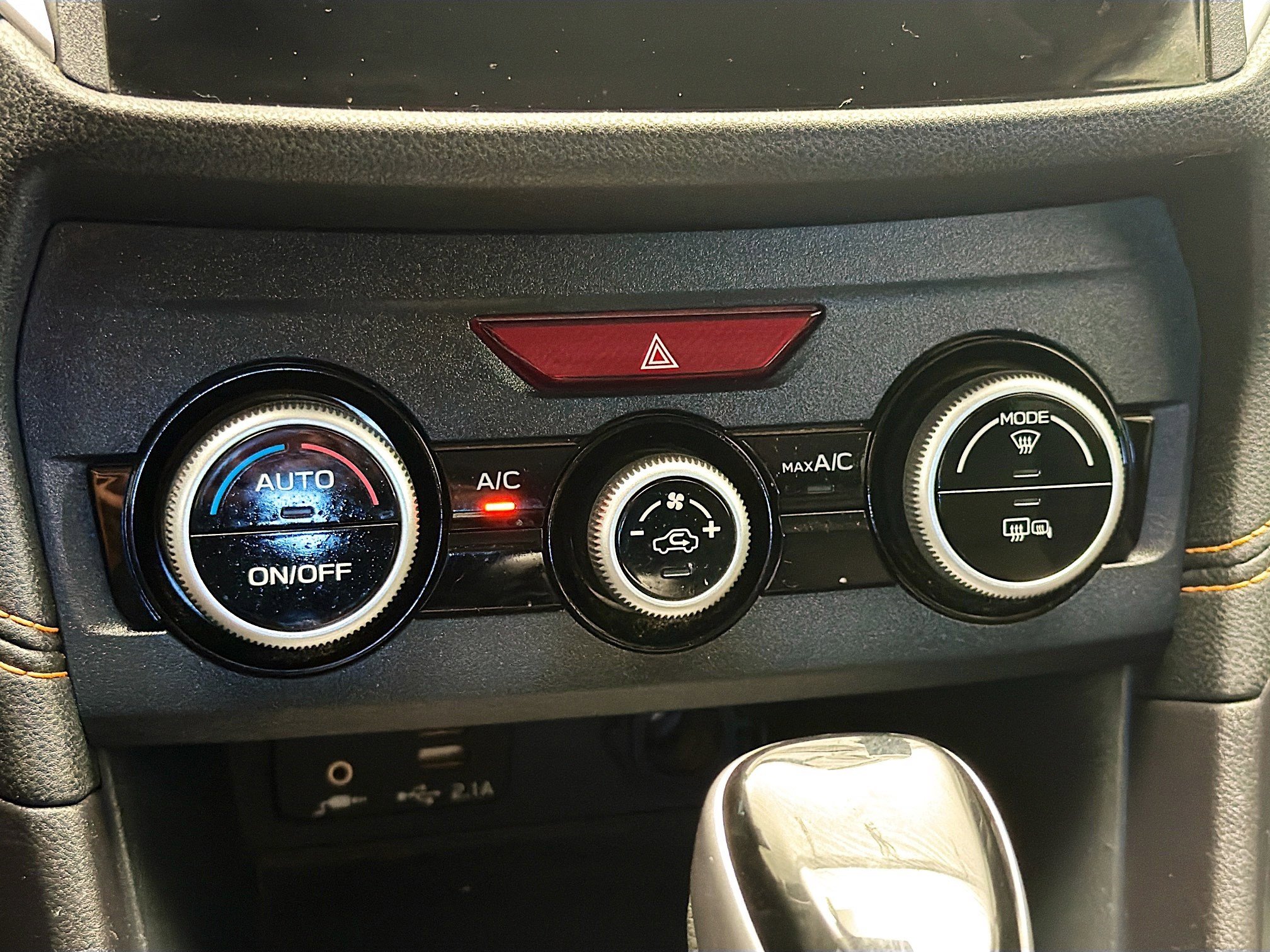 Used 2022 Subaru Crosstrek 2.0i Premium image 10