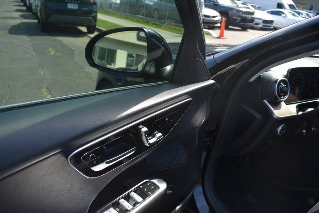 Used 2024 Mercedes-Benz C 300 Sedan image 14