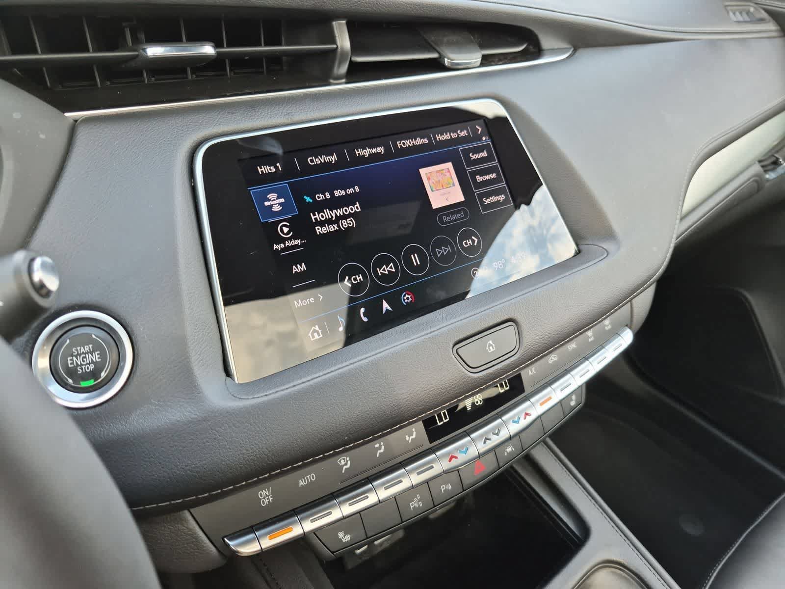 Used 2022 Cadillac XT4 Premium Luxury w/ Enhanced Visibility Package FWD image 29