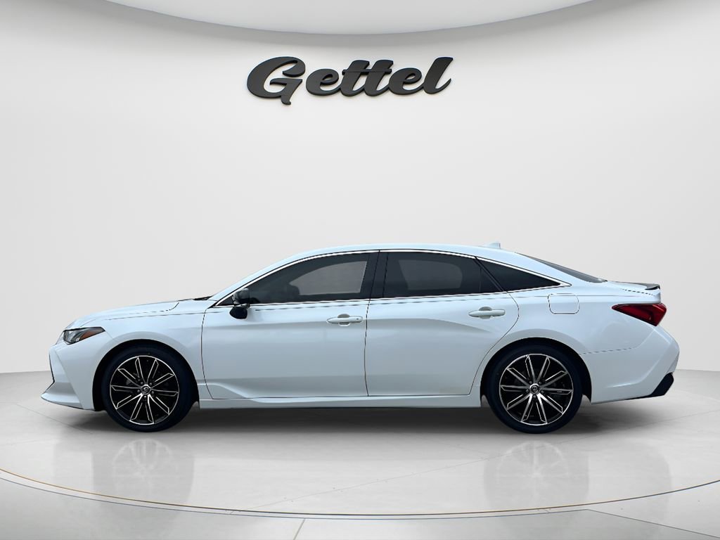 Used 2019 Toyota Avalon Touring FWD image 8