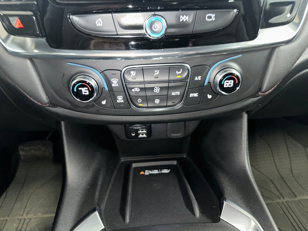 Certified 2023 Chevrolet Traverse RS w/ LPO, Floor Liner Package image 15