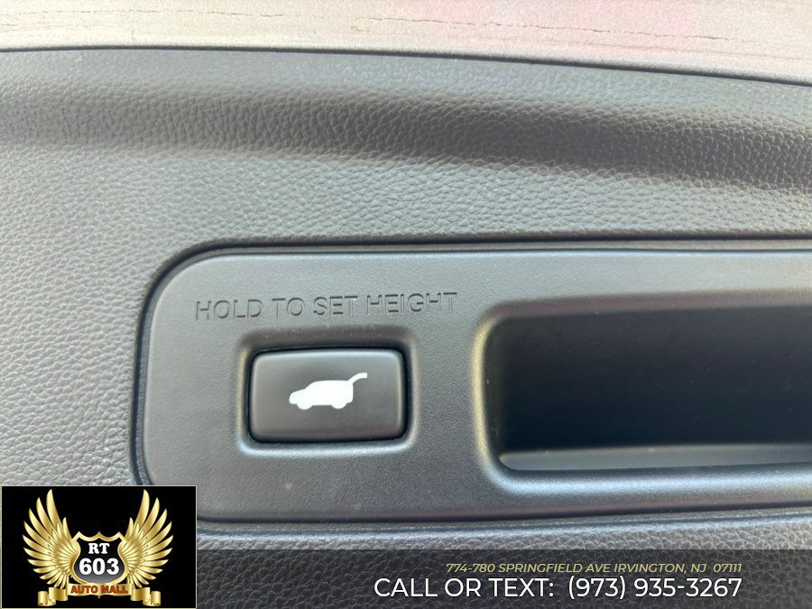 Used 2022 Acura MDX SH-AWD w/ Technology Package image 8