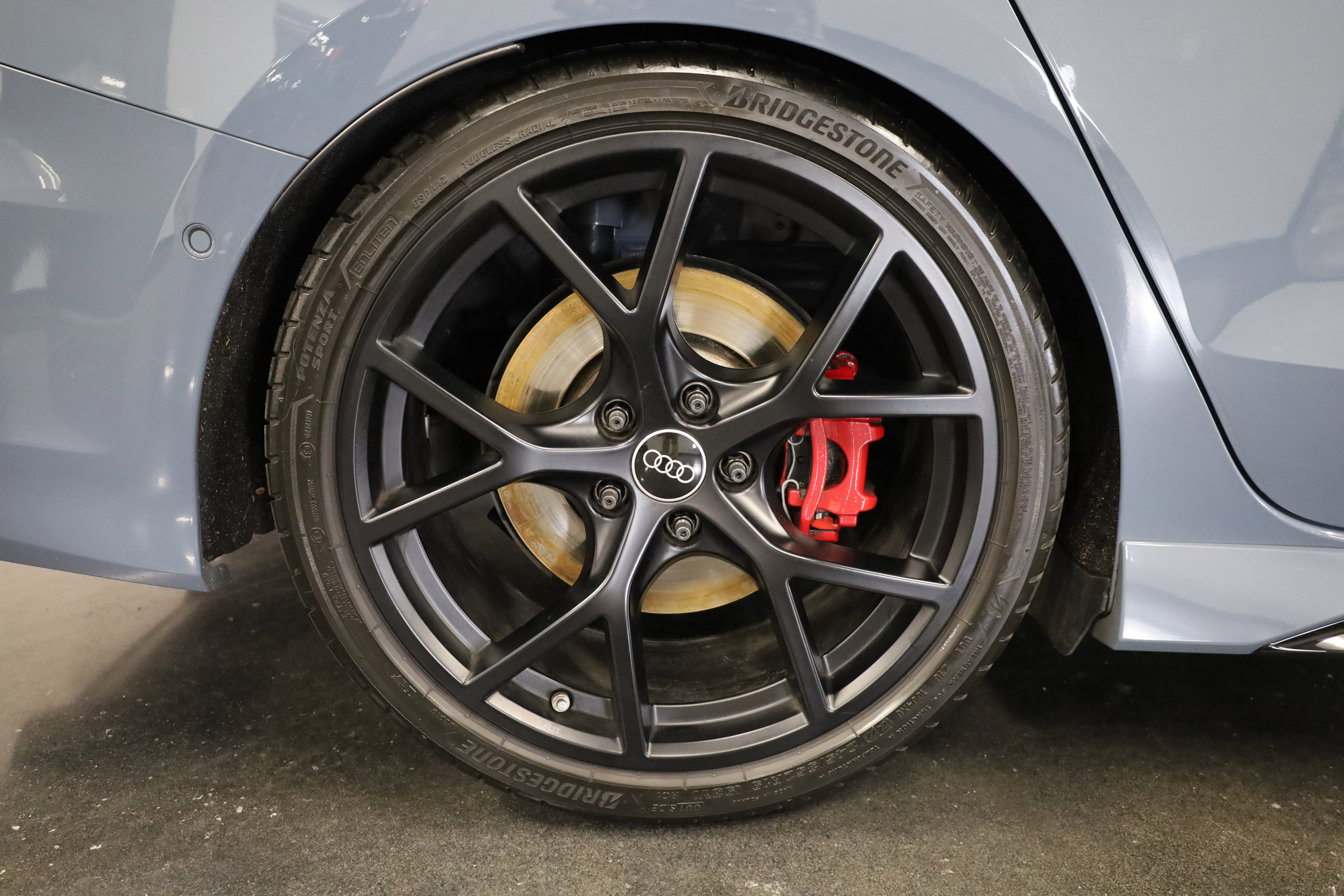 Used 2023 Audi RS 3 w/ RS Technology Package image 12