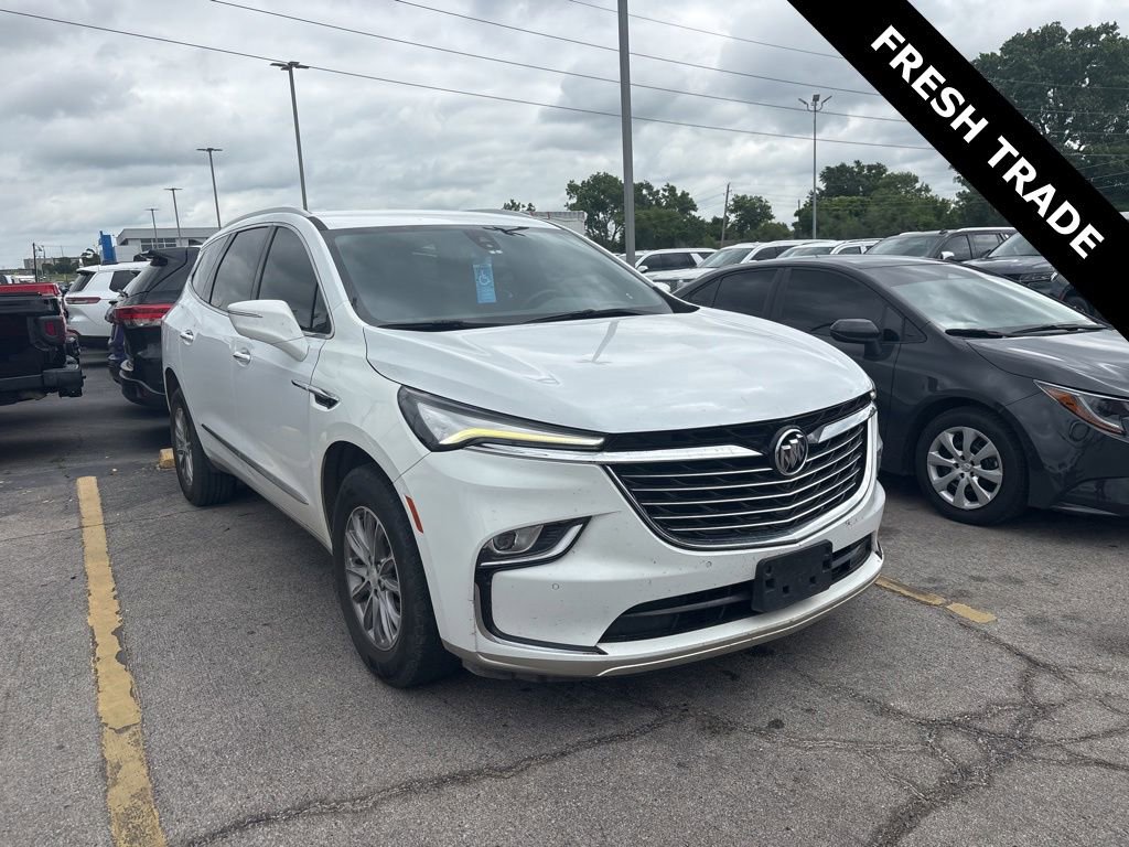 Used 2022 Buick Enclave Premium FWD image 1