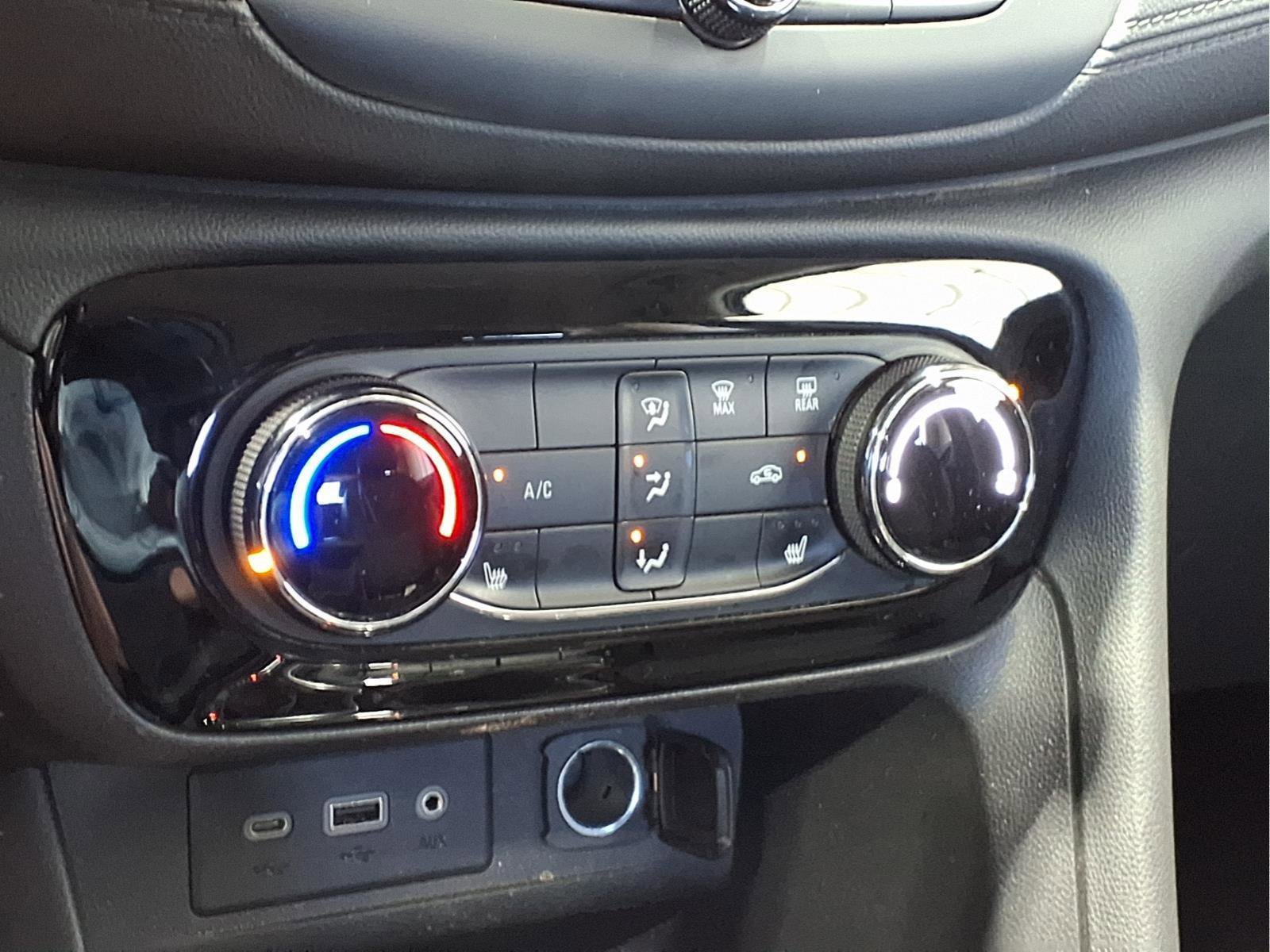 Used 2022 Buick Encore GX Preferred w/ Cold Weather Comfort Package image 9