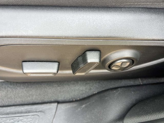 Used 2023 Jeep Grand Cherokee 30th Anniversary image 18